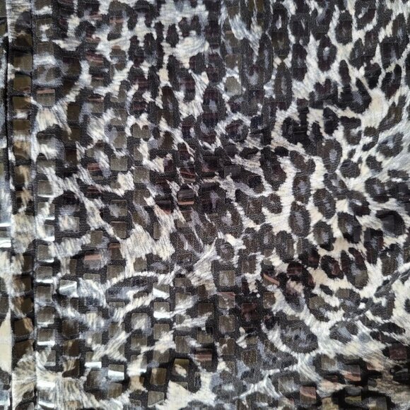 Lisa International jacket plus size grey black wild cat pattern stretchy leopard - Picture 9 of 11